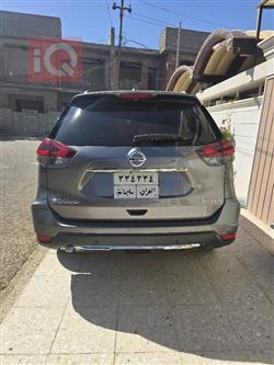 نیسان رۆگ